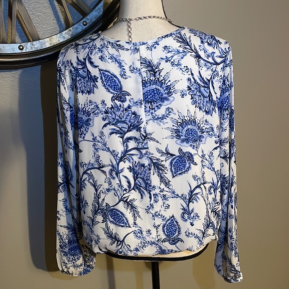 TOMMY HILFIGER FLORAL PRINT BLOUSE. - Picture 4 of 9